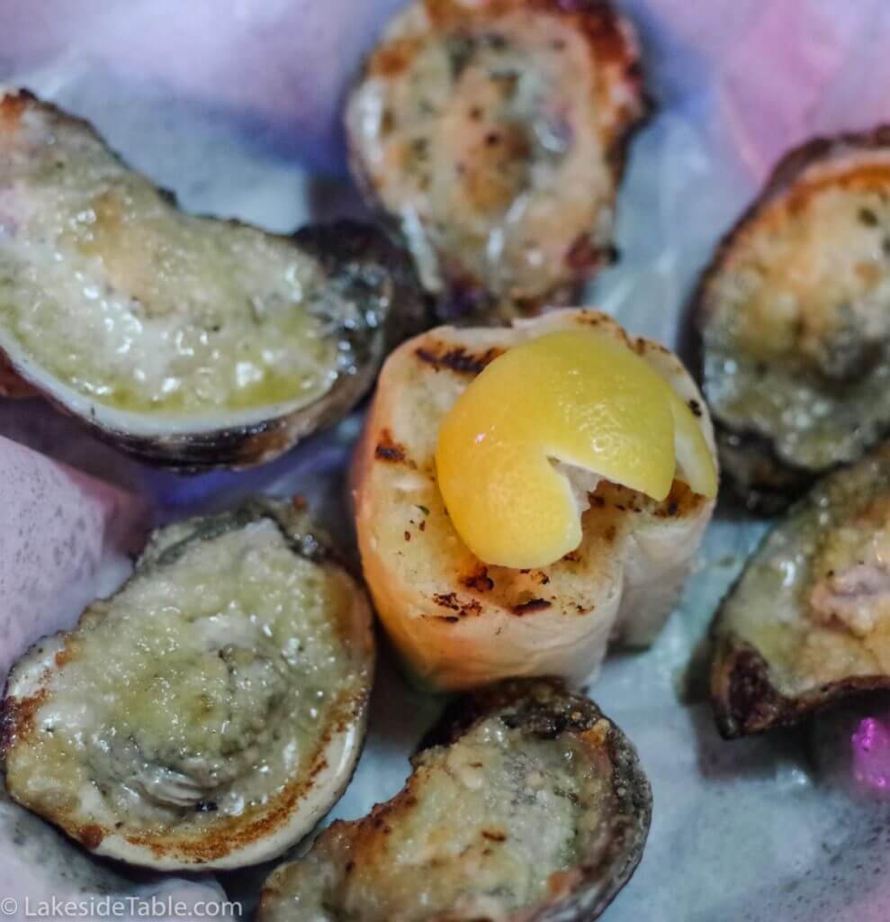 broadway-oyster-bar-st-louis-grilled-oysters