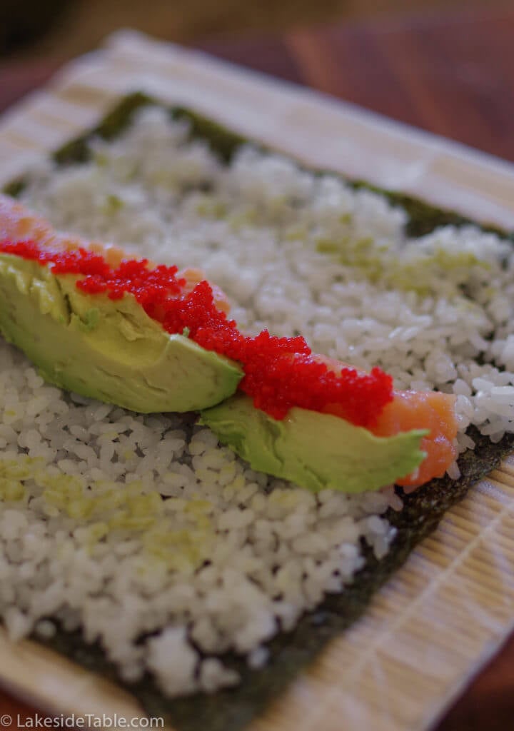 Maki-sushi recipe - An easy healthy gluten free makes this perfect as a snack or a meal. I love eating them with my fingers too! | www.lakesidetable.com