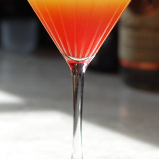 tequila sunrise cocktail
